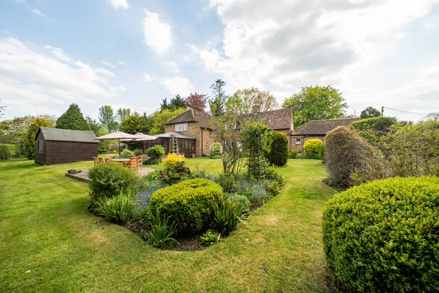 Chinnor Road, Bledlow Ridge, HP14