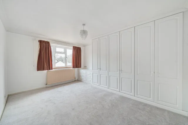 Brookside Crescent, Cuffley, EN6