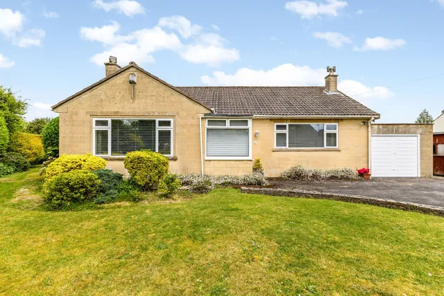 Gladstone Road, Combe Down, BA2