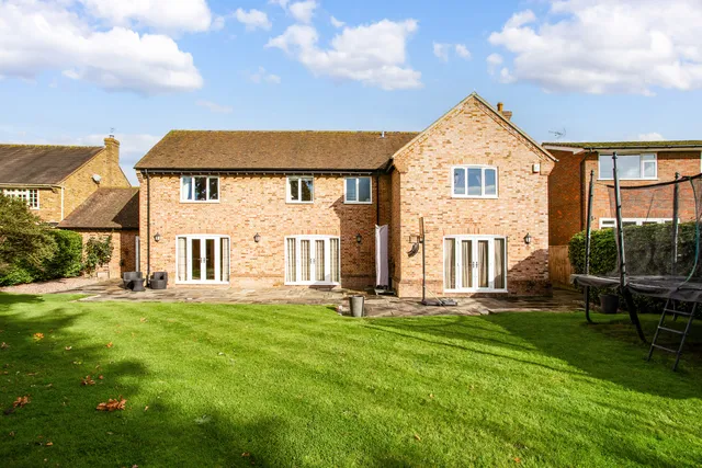 Chapel Lane, Bledlow, Princes Risborough, HP27