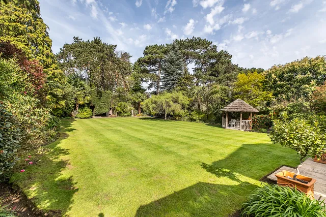 Renfrew Road, Kingston Upon Thames, KT2
