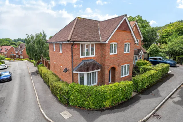 Burnham Road, Alton, GU34