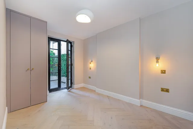 Shirland Road, London, W9