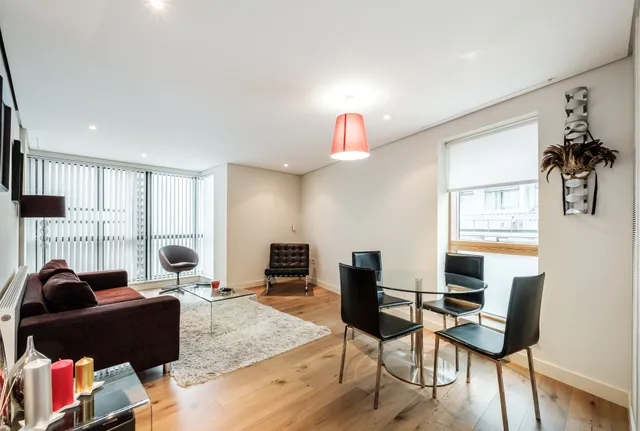 Merchant Square East, LONDON, W2