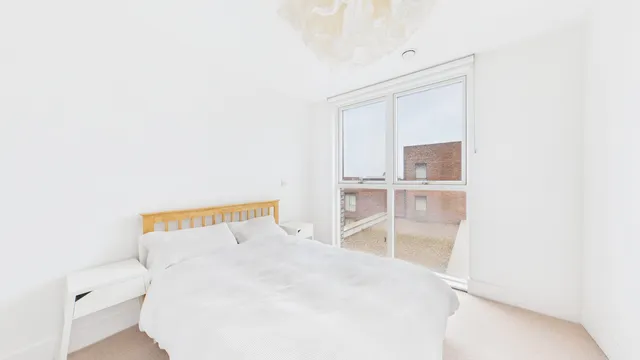 10 Brixton Hill, London, SW2