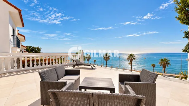 Semi-detached house in BENALMÁDENA, Málaga