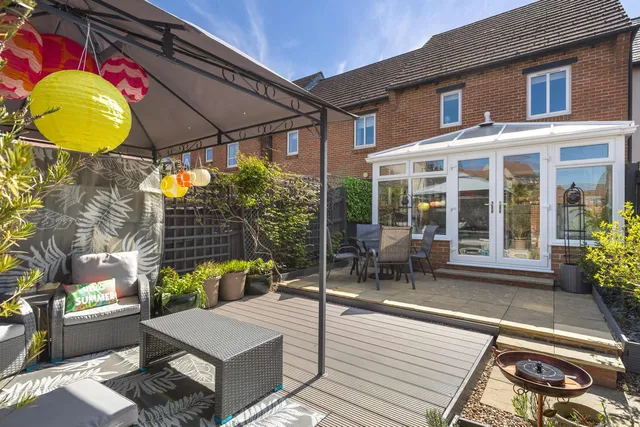 82 Dorchester Road, Wool BH20 6EL