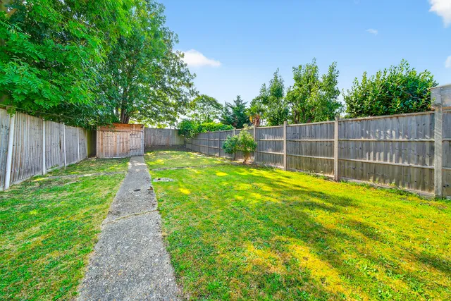 57 Westminster Avenue, Thornton Heath CR7 8BS