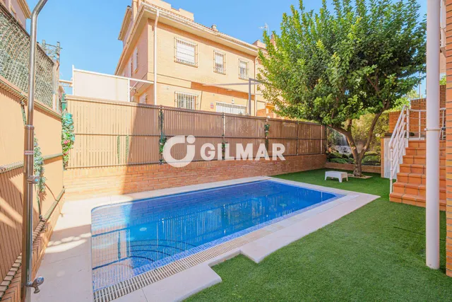 Semi-detached house in SEVILLA, Sevilla