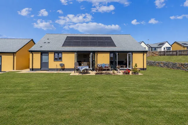 1 Alder Way, Dartmouth TQ6 0GB