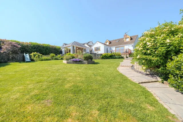 140 Hereford Road, Monmouth NP25 3GA