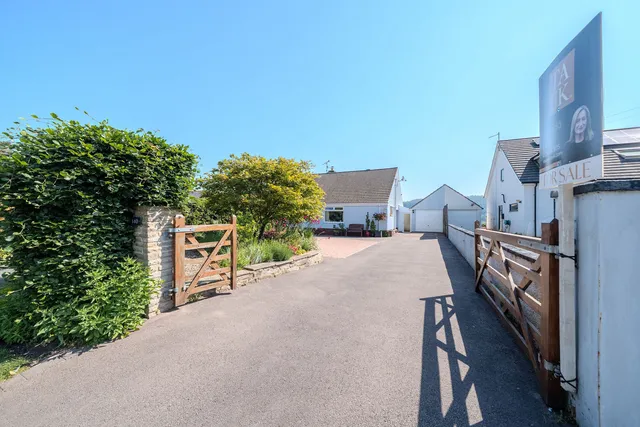 140 Hereford Road, Monmouth NP25 3GA