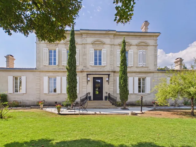 House in Saint-Symphorien