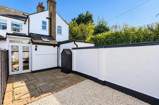 5 Hollybush Lane, Orpington BR6 7QN