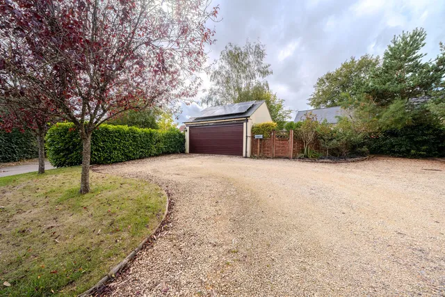 Horseshoe Barn De Clere Way, Monmouthshire NP25 4NY