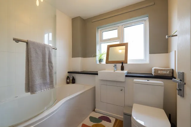 26 Southdown Close, Midhurst GU29 9TH