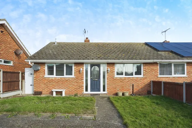 4 Headcorn Gardens, Margate CT9 3ES