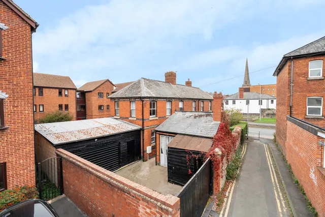 HR4 0AA, 6 Victoria Street, Hereford HR4 0AA
