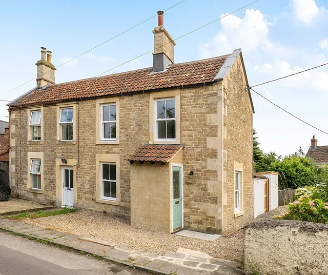 21 Shurnhold, Melksham SN12 8DD