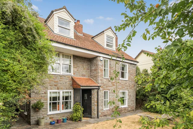 93 Down Road, Bristol BS36 1DF