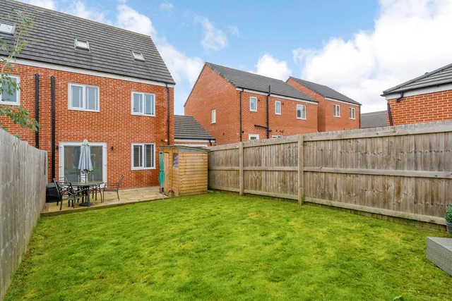 32 Primrose Drive, Penrith CA11 8FA