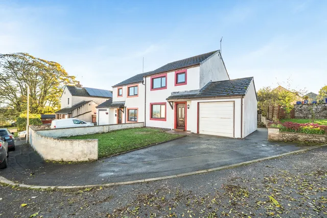 12 Oak Bank Newbiggin, Penrith CA11 0HT