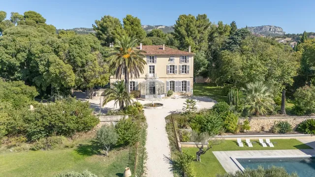 Villa in Ollioules, Provence - Var