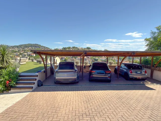 Villa in Le Golfe Juan, French Riviera
