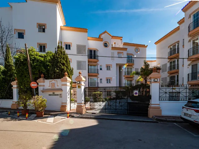 Apartment in Puerto Banús, Costa Del Sol