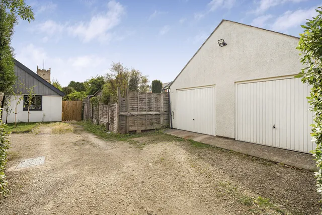 2 Lyefield Road East, Cheltenham GL53 8AY