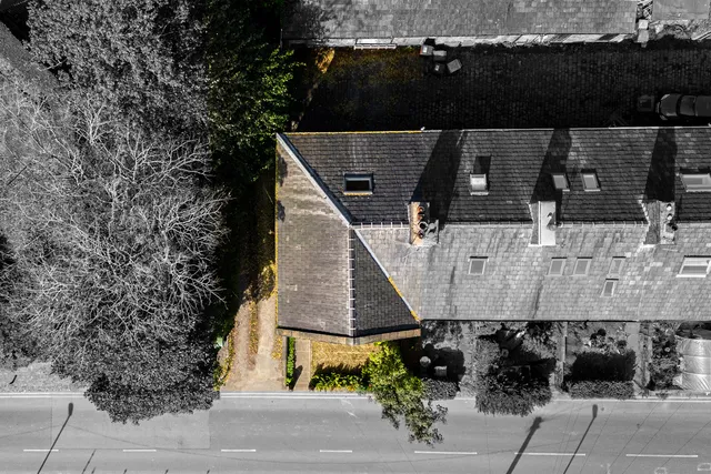 109 Huddersfield Road, Saddleworth OL3 5NU
