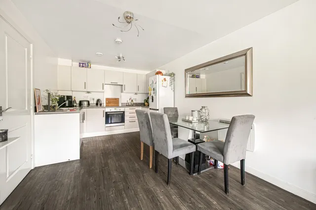 Field House 40 Schoolgate Drive, Morden SM4 5DJ
