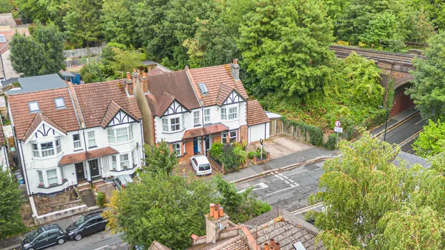 57 Purley Oaks Road, South Croydon CR2 0NX