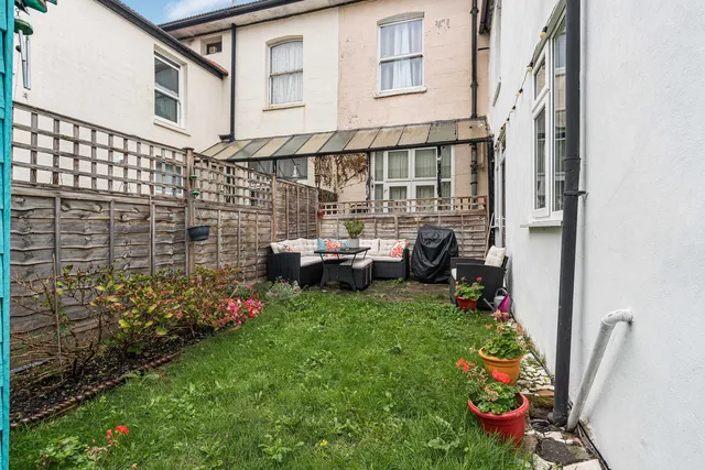 8a Canning Road, Croydon CR0 6QA