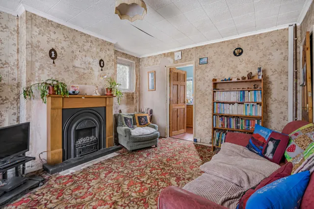 76 Glasney Place, Penryn TR10 8LN