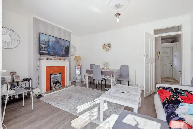 906 Hertford Road, Enfield EN3 6TP