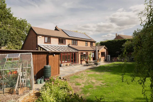 Broomhill Mill Road, Barnham Broom NR9 4DE