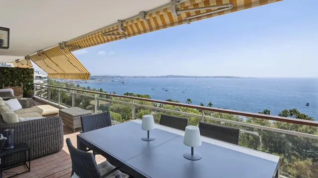 Apartment in Cannes, French Riviera