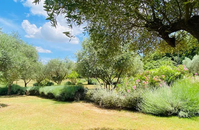 Villa in Le Cannet Des Maures, Provence - Var