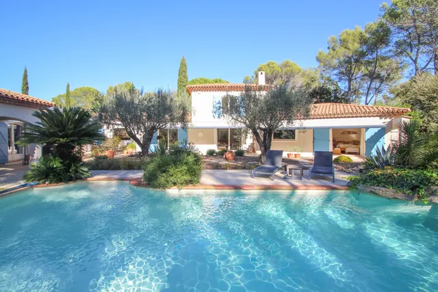 Villa in Puget Sur Argens, Provence - Var