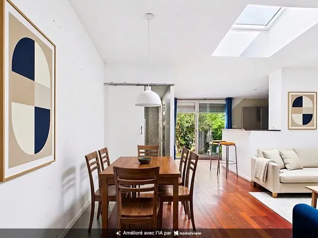 Townhouse with garden in Saint-Augustin