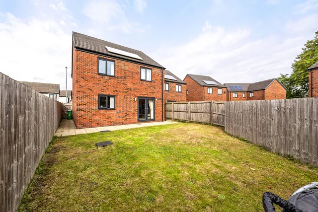 12 Clowes Street, Manchester M12 5EB