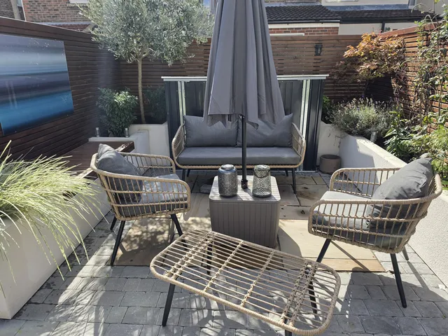 38 Mafeking Road, Southsea PO4 9BE