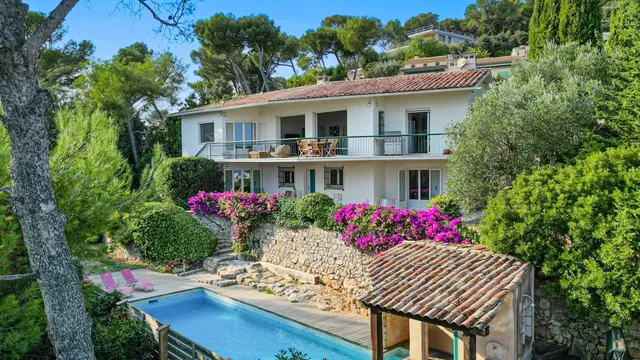 Villa in Le Golfe Juan, French Riviera