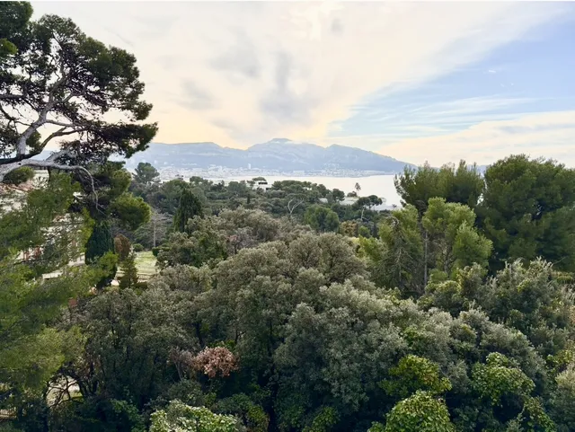 Villa in Marseille, Provence - Var