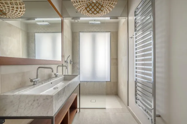 Apartment in 8th (Golden Triangle - Parc Monceau), Paris