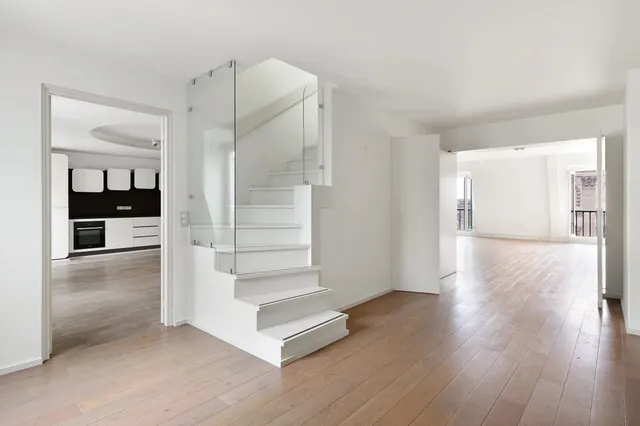 Apartment in 1st (Louvre - Vendôme), Paris