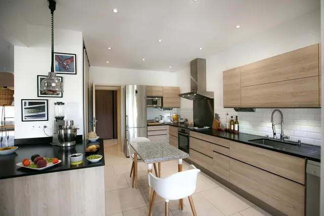 Villa in Uzes, Provence - Var
