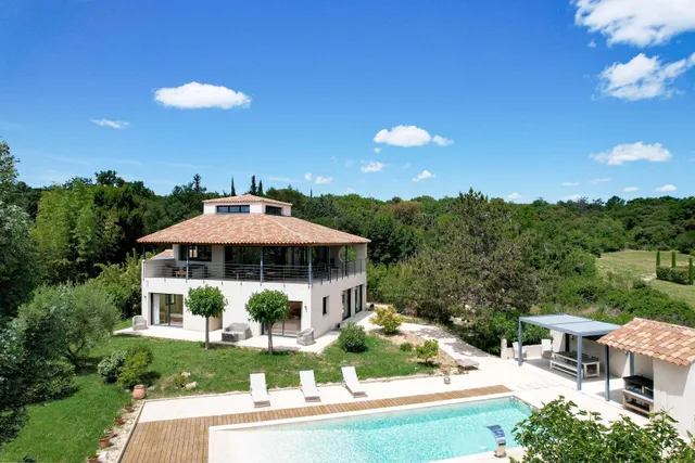 Villa in Uzes, Provence - Var