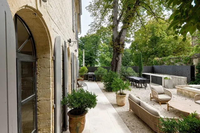 Villa in Uzes, Provence - Var